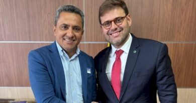 Prefeito Paulistinha busca apoio para Regularização Fundiária e Solução e Embargos