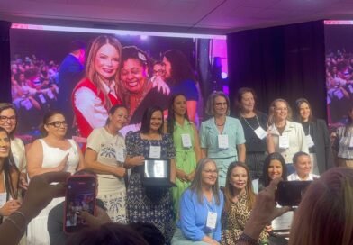 Representantes Municipais Participam de Encontro Estadual de Fortalecimento da Assistência Social