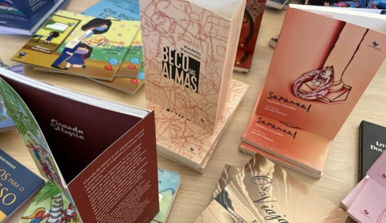 Biblioteca Municipal de Matupá recebe 169 novos livros e amplia acervo