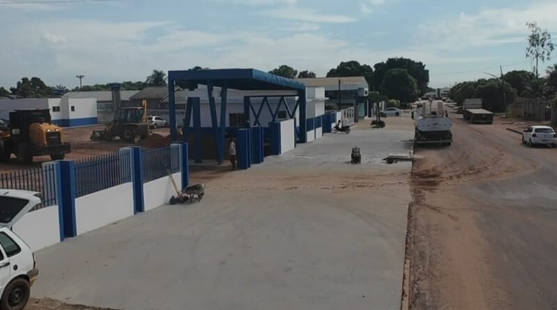 Quase tudo pronto para o maior espaço esportivo de Peixoto de Azevedo MT.