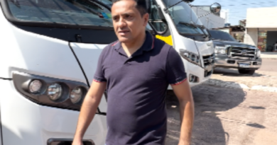Novo Caminhão de coleta de lixo chega ao Município de Peixoto de Azevedo MT