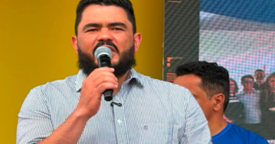 Thawê Dorta destaca civismo e participação popular durante desfile em União do Norte